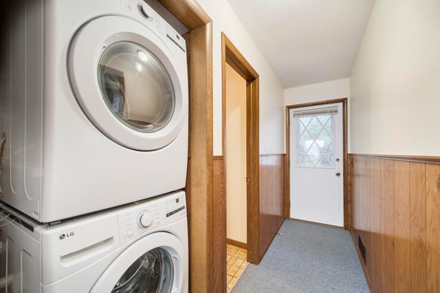 1733 N Lakeview Drive, Mears, MI 49436