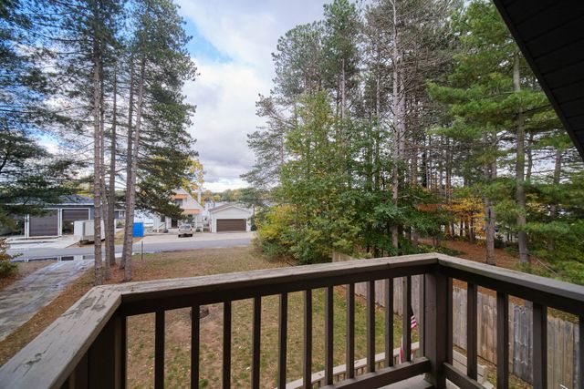 1733 N Lakeview Drive, Mears, MI 49436