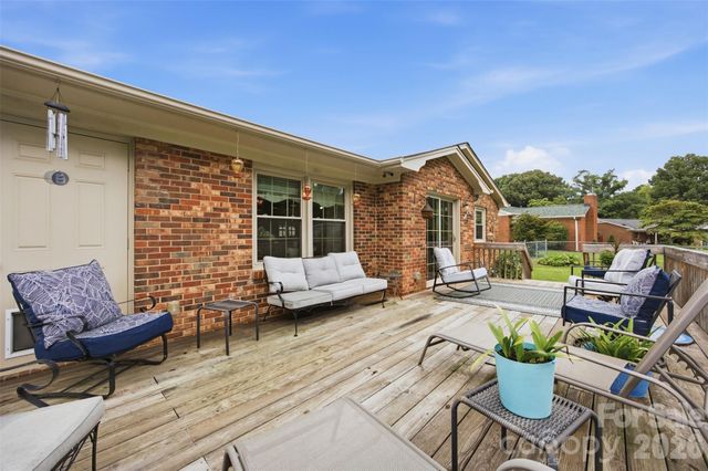 502 Ellenwood Drive, Kings Mountain, NC 28086