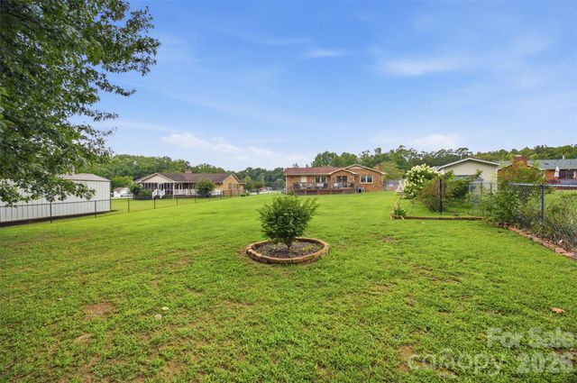 502 Ellenwood Drive, Kings Mountain, NC 28086