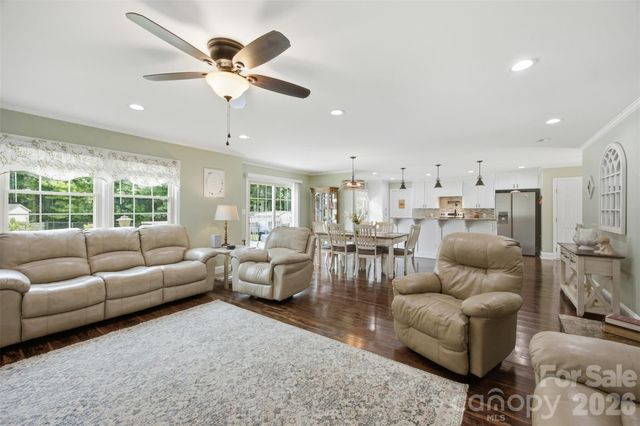 502 Ellenwood Drive, Kings Mountain, NC 28086
