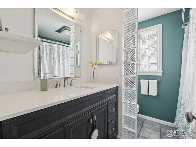 1110 S Quitman St, Denver, CO 80219