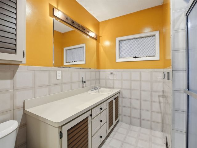 32-34 Harley Ave, Everett, MA 02149