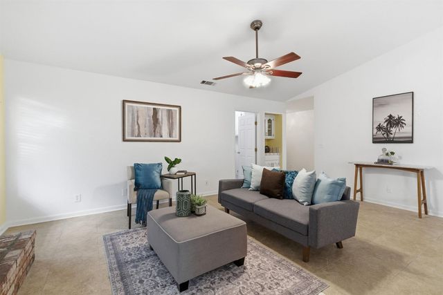 660 Tahoe St, Manteca, CA 95337