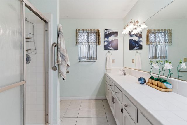 660 Tahoe St, Manteca, CA 95337