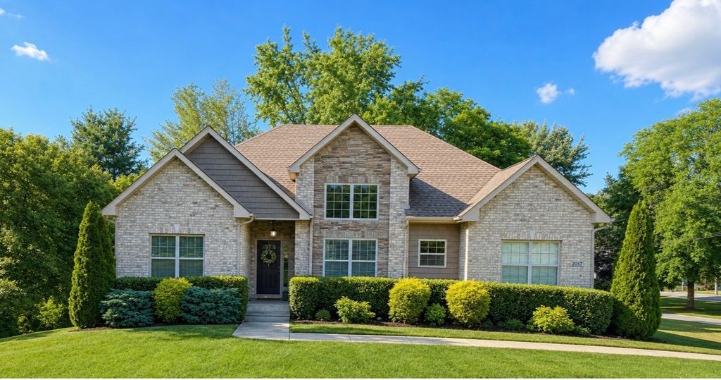 2097 Landon Rd, Clarksville, TN 37043