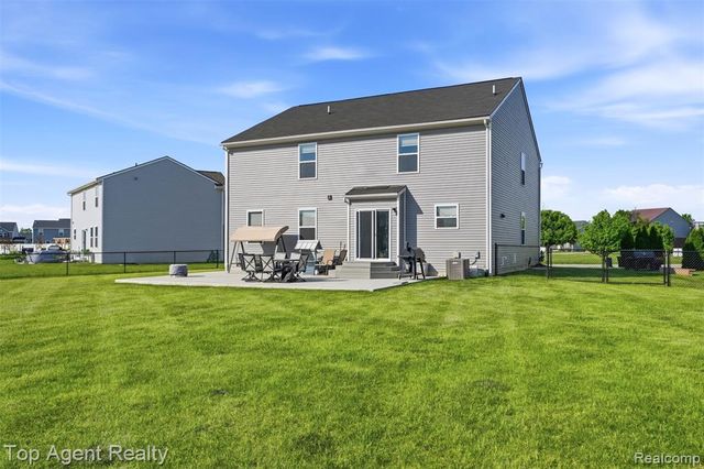 58286 Salt River Court, New Haven, MI 48048