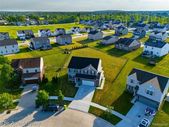 58286 Salt River Court, New Haven, MI 48048