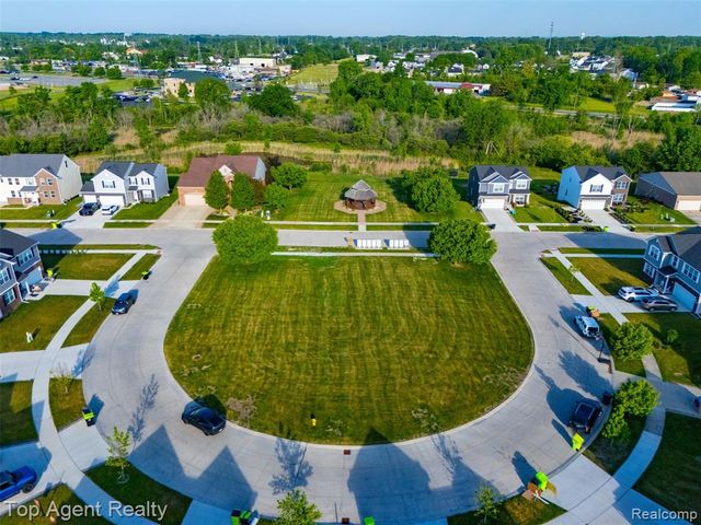 58286 Salt River Court, New Haven, MI 48048