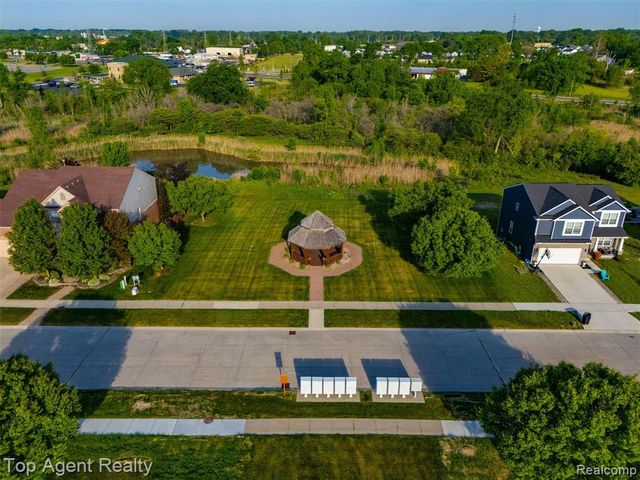 58286 Salt River Court, New Haven, MI 48048
