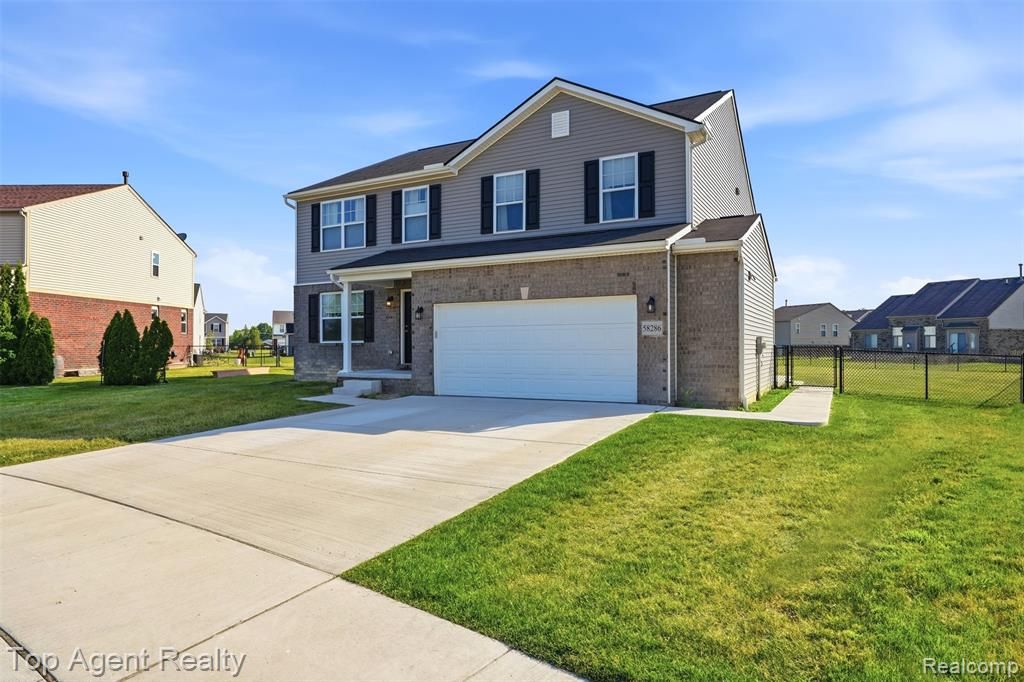 58286 Salt River Court, New Haven, MI 48048