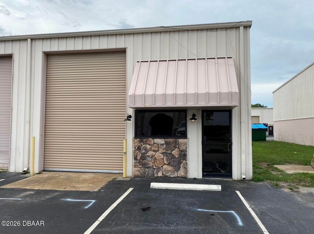 1725 S Nova Rd Ste B10, South Daytona, FL 32119