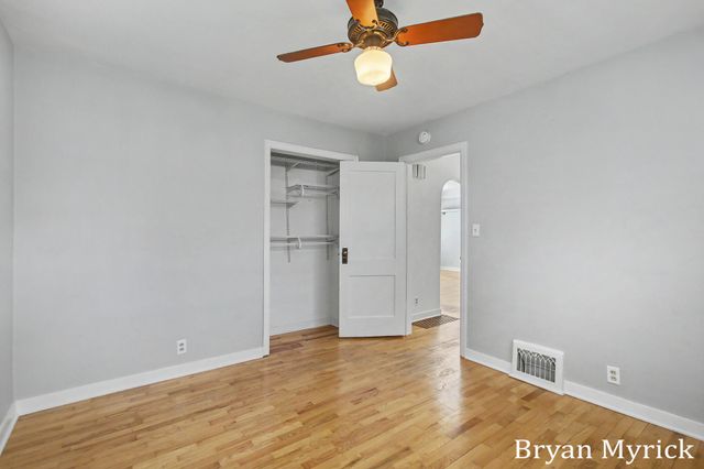 762 Central Avenue, Holland City, MI 49423