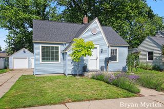 762 Central Avenue, Holland City, MI 49423
