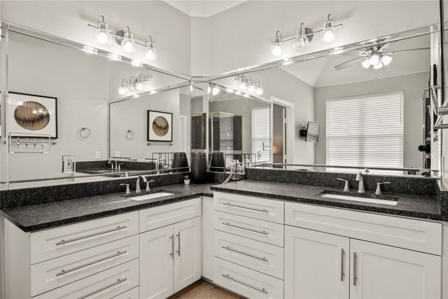 152 Sunset Drive, Gun Barrel City, TX 75156