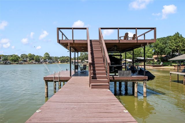 152 Sunset Drive, Gun Barrel City, TX 75156