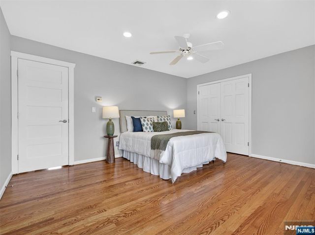 381 Lawrence Court, Wyckoff, NJ 07481