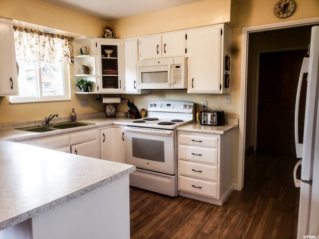 25 S 200 E, Parowan, UT 84761