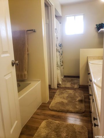 25 S 200 E, Parowan, UT 84761