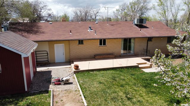 25 S 200 E, Parowan, UT 84761