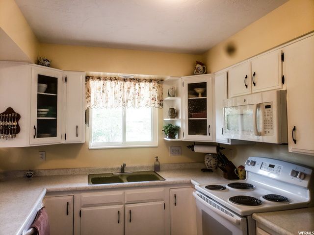 25 S 200 E, Parowan, UT 84761