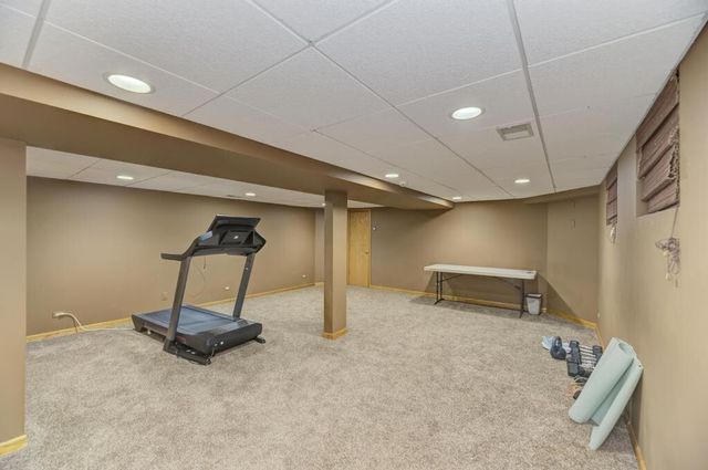 1499 Sheridan Road, Highland Park, IL 60035