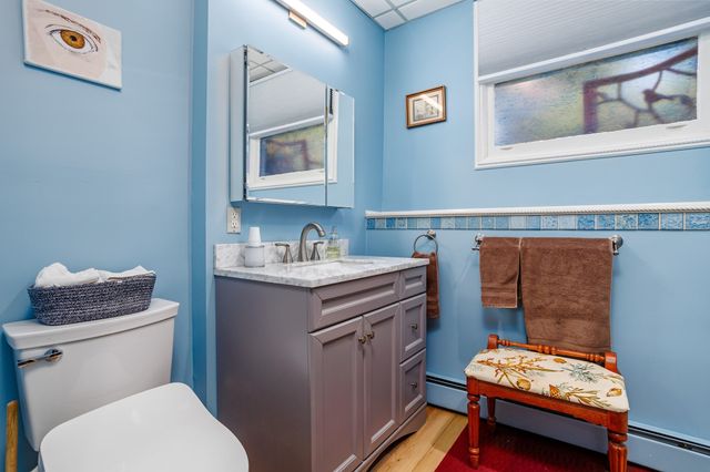 41 Bainbridge Street, Leominster, MA 01453