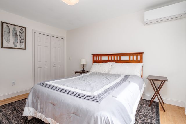 41 Bainbridge Street, Leominster, MA 01453