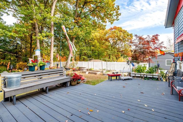 41 Bainbridge Street, Leominster, MA 01453