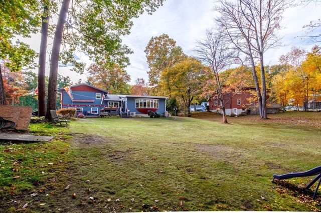 41 Bainbridge Street, Leominster, MA 01453