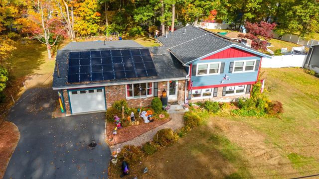 41 Bainbridge Street, Leominster, MA 01453
