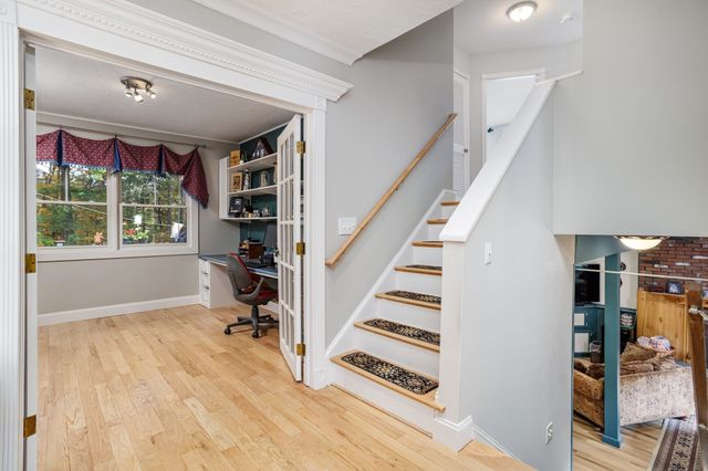 41 Bainbridge Street, Leominster, MA 01453