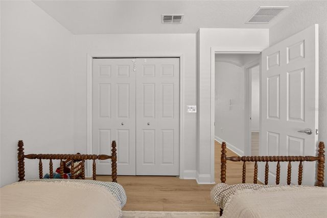 1210 THIRD COURT, Eagle Lake, FL 33839