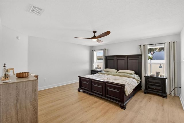 1210 THIRD COURT, Eagle Lake, FL 33839