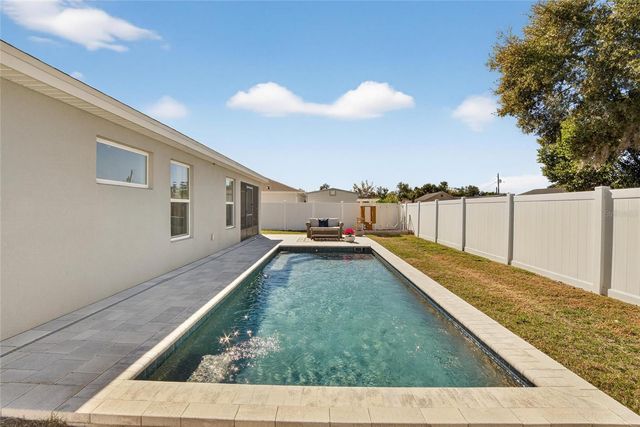 1210 THIRD COURT, Eagle Lake, FL 33839