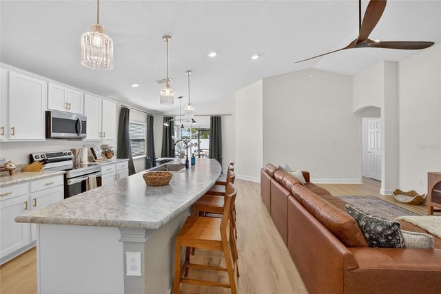 1210 THIRD COURT, Eagle Lake, FL 33839