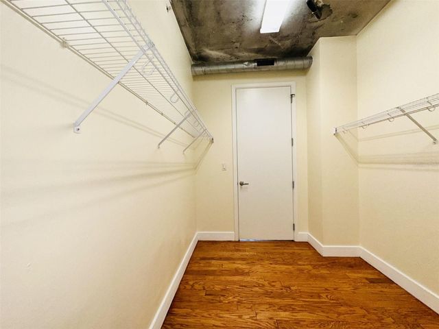 150 E ROBINSON STREET 1009, Orlando, FL 32801