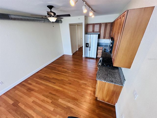 150 E ROBINSON STREET 1009, Orlando, FL 32801