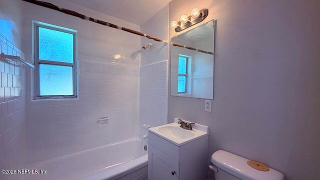 2219 MONTEAU Drive, Jacksonville, FL 32210