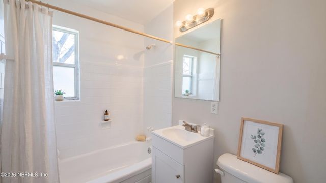 2219 MONTEAU Drive, Jacksonville, FL 32210