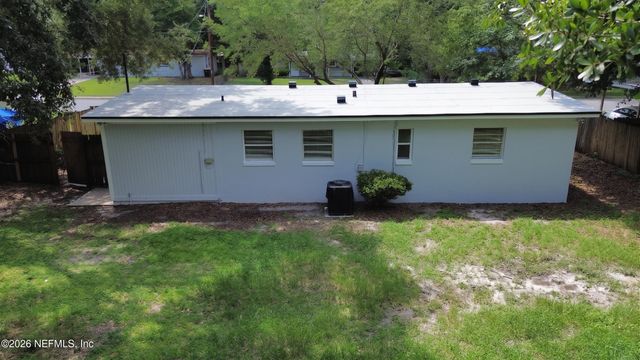2219 MONTEAU Drive, Jacksonville, FL 32210
