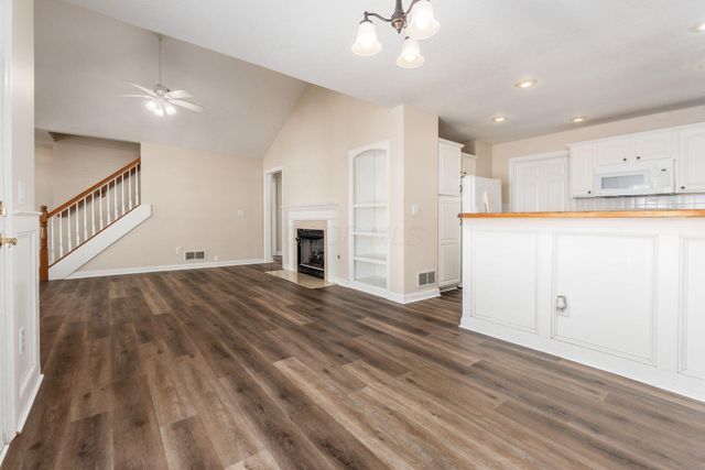 1137 Overlook Court, Pickerington, OH 43147