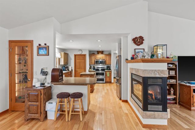 W9947 COUNTY ROAD C, Wautoma, WI 54982