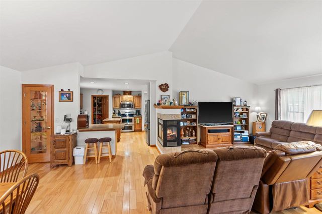 W9947 COUNTY ROAD C, Wautoma, WI 54982
