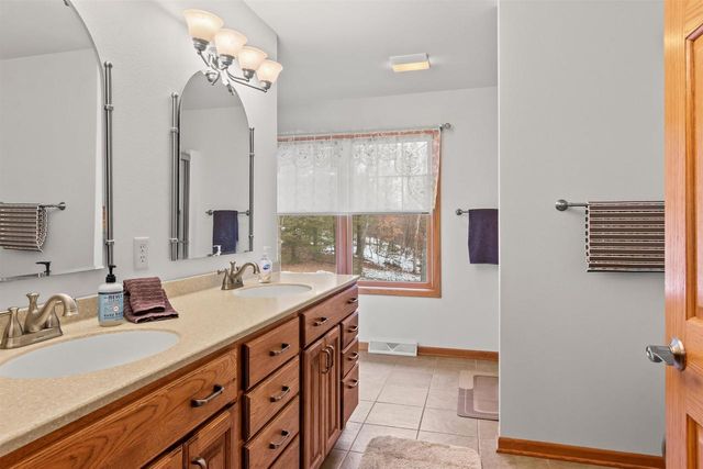 W9947 COUNTY ROAD C, Wautoma, WI 54982