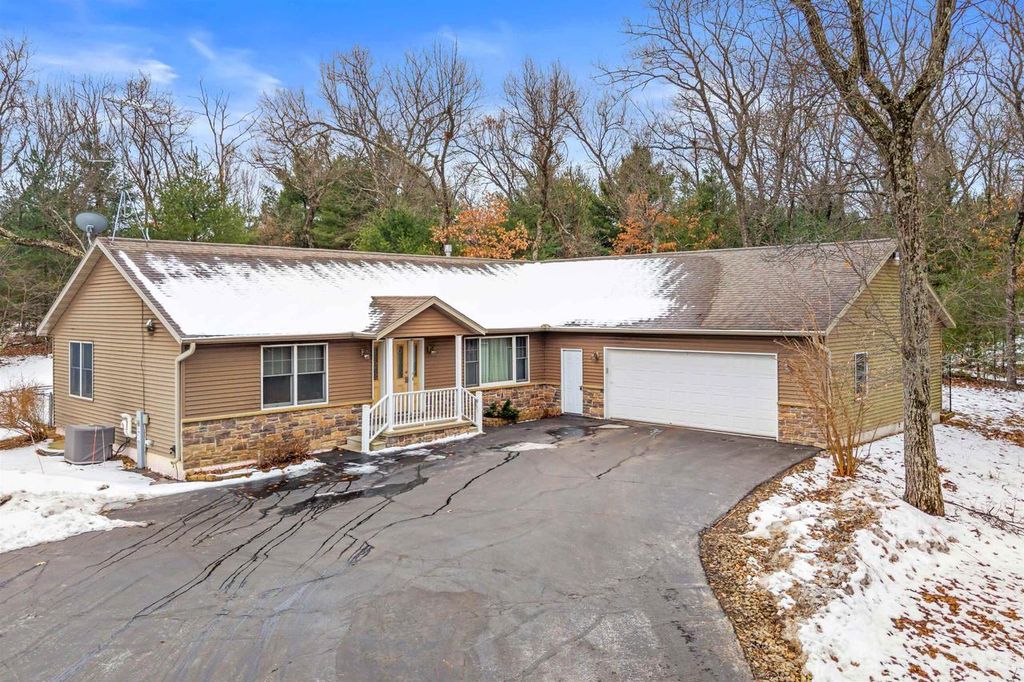 W9947 COUNTY ROAD C, Wautoma, WI 54982