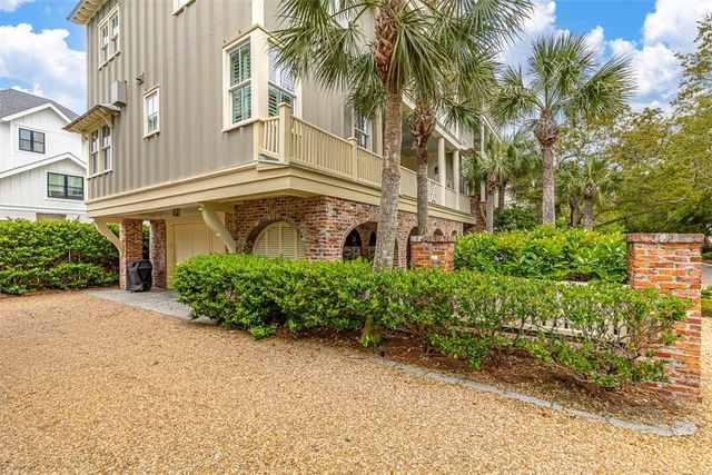 17 Sea Oats Lane, St Simons Island, GA 31522