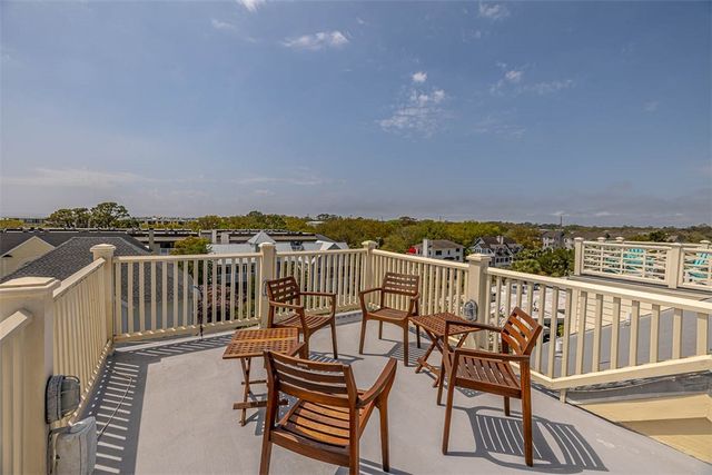 17 Sea Oats Lane, St Simons Island, GA 31522