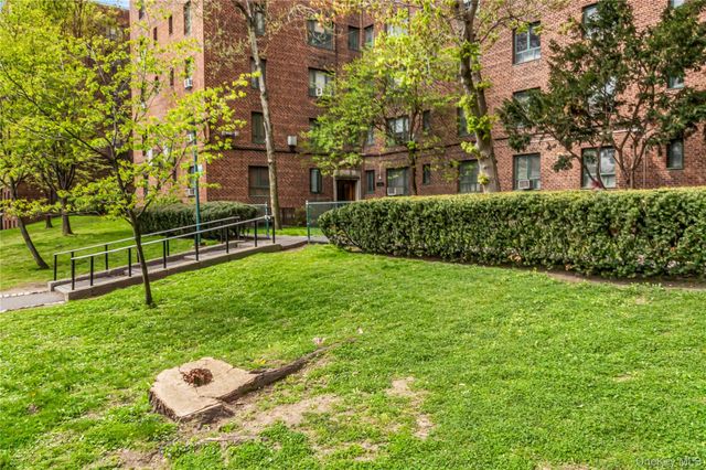 1565 Odell Street 2B, Bronx, NY 10462