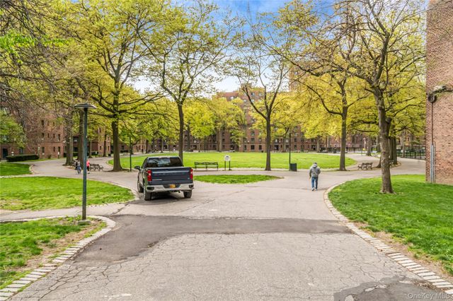 1565 Odell Street 2B, Bronx, NY 10462